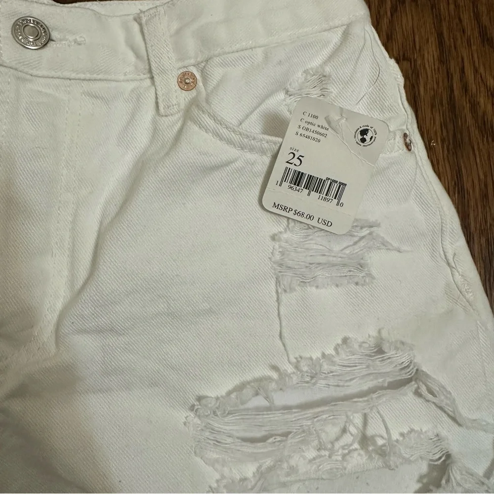 Free People Maggie Mid-Rise Shorts Distressed Optic White 25 beach summer spring